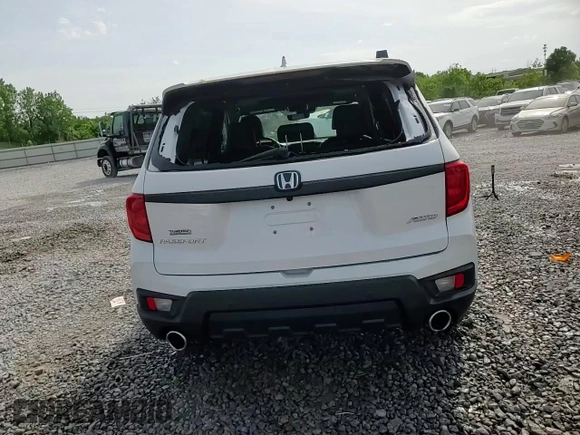 2023 Honda Passport EX-L with VIN 5FNYF8H58PB024039, listed as a Copart auction lot 57269725 with 44,705 mi miles and Salvage title. Bid and sale history available at DreamBid. Image 14.