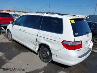 2007 Honda Odyssey EX-L with VIN 5FNRL38607B417218, listed as a IAAI auction lot 41856212 with 163,720 mi miles. Bid and sale history available at carsss.com. Image 3.