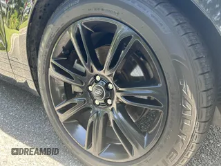 2019 Land Rover Range Rover Velar R-Dynamic SE with VIN SALYL2FV1KA210203, listed as a IAAI auction lot 42564130 with 40,763 mi miles and . Bid and sale history available at DreamBid. Image 13.