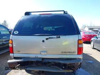 2003 Chevrolet Suburban Z71 with VIN 3GNFK16Z33G253479, listed as a IAAI auction lot 41871504 with 157,990 mi miles and . Bid and sale history available at DreamBid. Image 16.