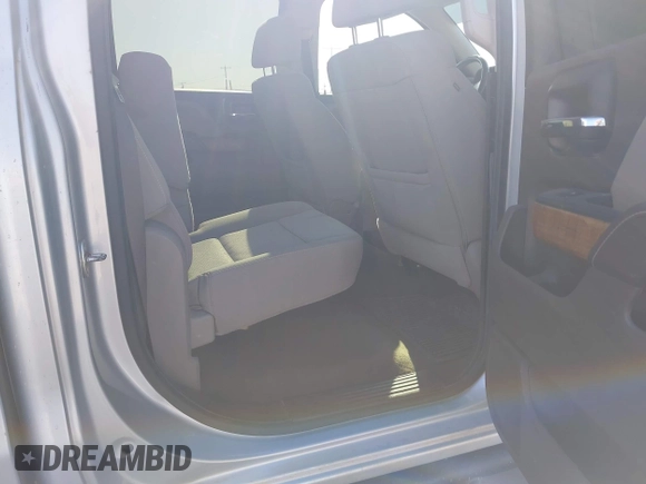 2017 GMC Sierra 1500 SLE with VIN 3GTU2MEC0HG202074, listed as a IAAI auction lot 42067320 with 184,424 mi miles and . Bid and sale history available at DreamBid. Image 8.