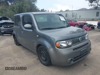 2010 Nissan Cube S z VIN JN8AZ2KR3AT156183, wystawiony jako IAAI lot #41470884 z przebiegiem 219 688 mil mil oraz . Historia ofert i sprzedaży dostępna na DreamBid. Obrazek 1.