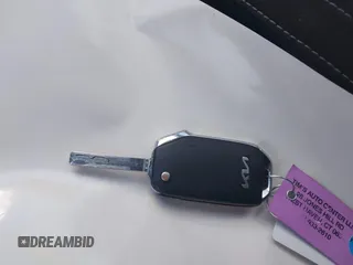 2022 Kia Forte LXS z VIN 3KPF24AD5NE474800, wystawiony jako IAAI lot #42071114 z przebiegiem 63 603 mil mil oraz . Historia ofert i sprzedaży dostępna na DreamBid. Obrazek 11.