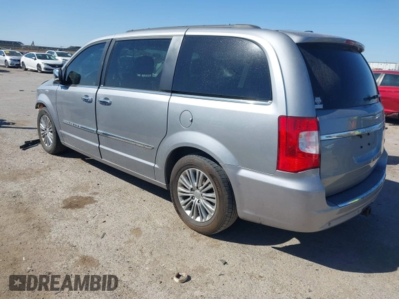 2014 Chrysler Town & Country Touring-L with VIN 2C4RC1CG7ER234517, listed as a IAAI auction lot 41824484 with 190,245 mi miles. Bid and sale history available at carsss.com. Image 3.
