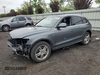 2017 Audi Q5 Premium Plus with VIN WA1D7AFP7HA092232, listed as a Copart auction lot 56381355 with 101,827 mi miles and Salvage title. Bid and sale history available at DreamBid. Image 1.