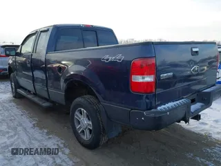 2006 Ford F-150 XLT with VIN 1FTPX14566NA73682, listed as a IAAI auction lot 41395123 with 187,033 mi miles. Bid and sale history available at carsss.com. Image 3.