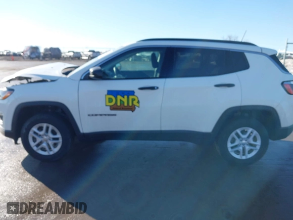 2020 Jeep Compass Sport with VIN 3C4NJDAB5LT170761, listed as a IAAI auction lot 41645477 with 74,919 mi miles. Bid and sale history available at carsss.com. Image 14.