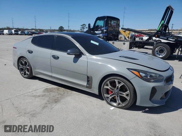 2019 Kia Stinger GT1 with VIN KNAE45LCXK6066467, listed as a Copart auction lot 87262144 with 106,033 mi miles and Clean Title. Bid and sale history available at DreamBid. Image 4.