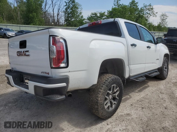 2022 GMC Canyon 4WD AT4 w/Leather with VIN 1GTG6FENXN1155791, listed as a Copart auction lot 59262514 with 31,303 mi miles and Salvage Title. Bid and sale history available at carsss.com. Image 3.