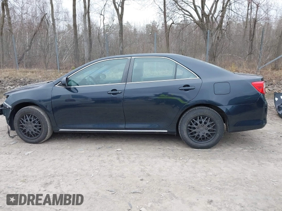 2012 Toyota Camry L with VIN 4T1BF1FKXCU134996, listed as a IAAI auction lot 42054535 with 185,391 mi miles. Bid and sale history available at carsss.com. Image 14.