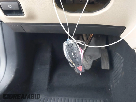 2015 Mercedes-Benz CLA 250 with VIN WDDSJ4EB5FN177720, listed as a IAAI auction lot 41797038 with 128,722 mi miles and . Bid and sale history available at DreamBid. Image 11.