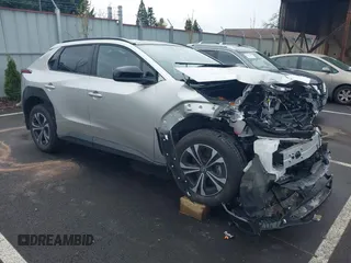 2024 Toyota bZ4X XLE z VIN JTMABACA8RA080924, wystawiony jako IAAI lot #41938891 z przebiegiem Nie podano mil oraz . Historia ofert i sprzedaży dostępna na DreamBid. Obrazek 1.
