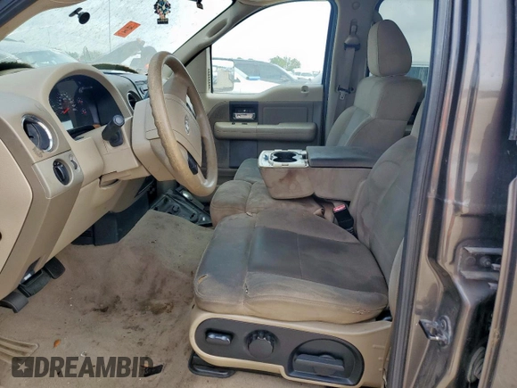 2005 Ford F-150 XLT с VIN 1FTRW12W45KC60877, выставлен на аукционе Copart как лот 58039515 с пробегом Не указан миль и Списание • Salvage title. История ставок и продаж доступна на DreamBid. Изображение 7.