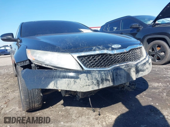 2012 Kia Optima EX with VIN 5XXGN4A74CG030527, listed as a IAAI auction lot 41631633 with 160,923 mi miles. Bid and sale history available at carsss.com. Image 6.