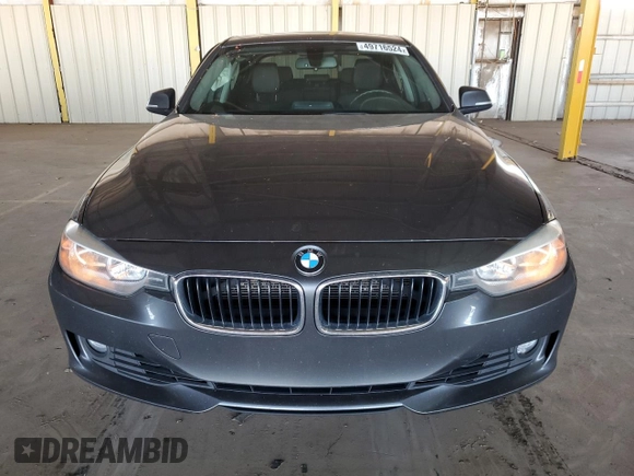 2013 BMW 3 Series 328i z VIN WBA3C1C56DF443903, wystawiony jako Copart lot #55061245 z przebiegiem Nie podano mil oraz Szkoda całkowita • Salvage title. Historia ofert i sprzedaży dostępna na DreamBid. Obrazek 5.