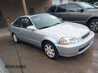 1997 Honda Civic EX z VIN 1HGEJ8144VL050538, wystawiony jako IAAI lot #42118882 z przebiegiem 384 347 mil mil oraz . Historia ofert i sprzedaży dostępna na DreamBid. Obrazek 1.