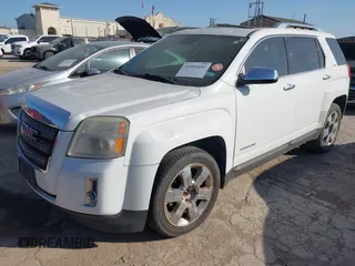 2012 GMC Terrain SLT-2 with VIN 2GKFLWE50C6340290, listed as a IAAI auction lot 41993692 with 272,171 mi miles. Bid and sale history available at carsss.com. Image 2.