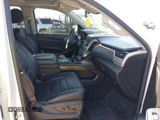 2017 GMC Yukon Denali with VIN 1GKS1CKJ3HR315982, listed as a IAAI auction lot 41721285 with 116,398 mi miles. Bid and sale history available at carsss.com. Image 5.