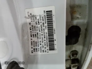2013 Honda Accord LX z VIN 1HGCR2F32DA221181, wystawiony jako Copart lot #57628065 z przebiegiem 159 040 mil mil oraz Szkoda całkowita • Salvage title. Historia ofert i sprzedaży dostępna na DreamBid. Obrazek 12.