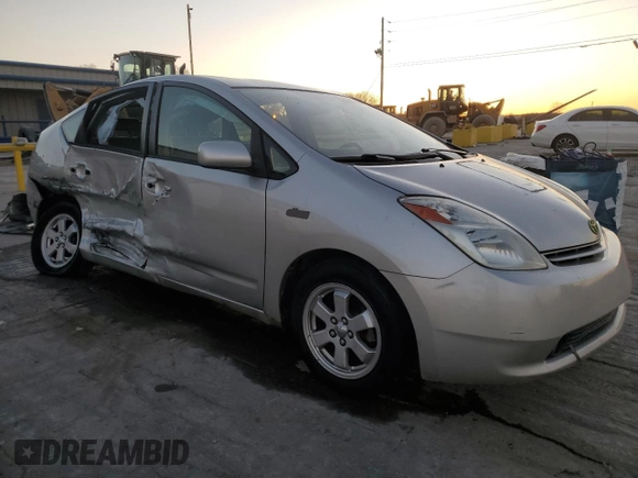 2004 Toyota Prius with VIN JTDKB20U240106182, listed as a Copart auction lot 46873285 with 154,878 mi miles and Clean Title. Bid and sale history available at carsss.com. Image 4.
