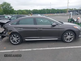 2015 Hyundai Sonata Limited z VIN 5NPE34AB6FH141462, wystawiony jako IAAI lot #42275465 z przebiegiem 108 483 mil mil oraz . Historia ofert i sprzedaży dostępna na DreamBid. Obrazek 13.