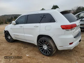 2015 Jeep Grand Cherokee Summit with VIN 1C4RJEJG8FC118673, listed as a Copart auction lot 84052044 with 182,806 mi miles and Salvage title. Bid and sale history available at DreamBid. Image 2.