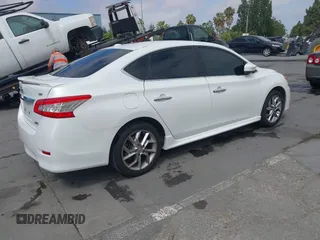 2013 Nissan Sentra SR z VIN 3N1AB7AP7DL776088, wystawiony jako IAAI lot #42484496 z przebiegiem 96 999 mil mil oraz . Historia ofert i sprzedaży dostępna na DreamBid. Obrazek 4.