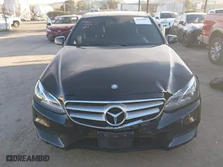 2016 Mercedes-Benz E-Class E 350 Sport with VIN WDDHF5KB4GB170136, listed as a IAAI auction lot 41630907 with 149,882 mi miles. Bid and sale history available at carsss.com. Image 12.