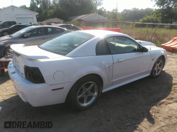2002 Ford Mustang GT Deluxe with VIN 1FAFP42X72F122156, listed as a IAAI auction lot 42580258 with 152,339 mi miles and . Bid and sale history available at DreamBid. Image 4.