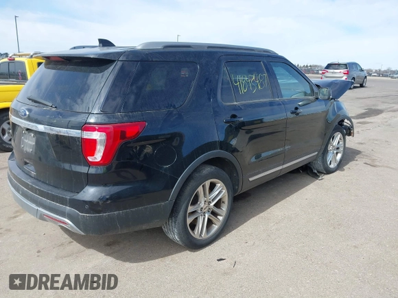 2017 Ford Explorer XLT z VIN 1FM5K7D88HGD91079, wystawiony jako IAAI lot #41843487 z przebiegiem 29 845 mil mil oraz . Historia ofert i sprzedaży dostępna na DreamBid. Obrazek 4.
