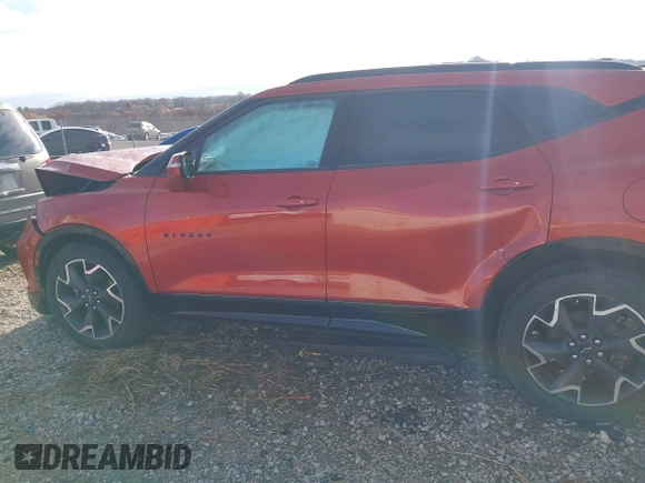 2021 Chevrolet Blazer RS с VIN 3GNKBERS5MS534539, выставлен на аукционе IAAI как лот 41006389 с пробегом 65 838 миль миль и . История ставок и продаж доступна на DreamBid. Изображение 15.