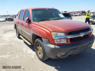 2003 Chevrolet Avalanche with VIN 3GNEC13TX3G136653, listed as a IAAI auction lot 41723496 with 280,867 mi miles. Bid and sale history available at carsss.com. Image 1.