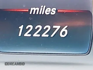 2018 Mercedes-Benz C 300 с VIN WDDWF4JB8JR330178, выставлен на аукционе IAAI как лот 42694806 с пробегом 122 276 миль миль и . История ставок и продаж доступна на DreamBid. Изображение 15.