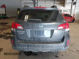 2013 Subaru Outback 2.5i Limited with VIN 4S4BRCKC9D3242941, listed as a IAAI auction lot 41592045 with 194,855 mi miles. Bid and sale history available at carsss.com. Image 16.