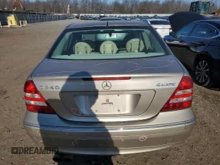 2005 Mercedes-Benz C 240 with VIN WDBRF81J05F680044, listed as a Copart auction lot 88118585 with Not Provided miles and Salvage Title. Bid and sale history available at DreamBid. Image 6.