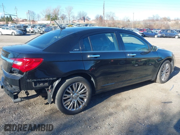 2011 Chrysler 200 Limited with VIN 1C3BC2FG4BN603513, listed as a IAAI auction lot 41036136 with 48,512 mi miles. Bid and sale history available at carsss.com. Image 4.
