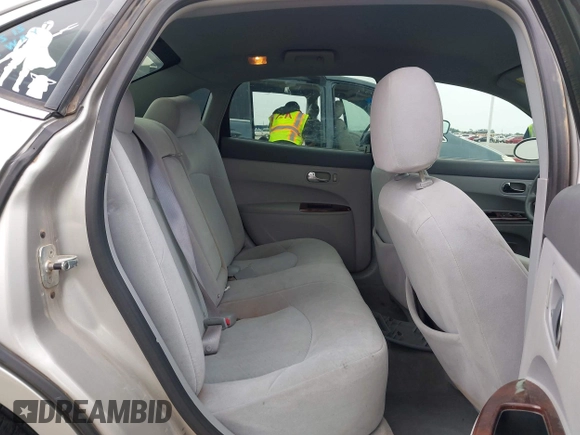 2007 Buick LaCrosse CX with VIN 2G4WC582271249382, listed as a IAAI auction lot 42285783 with 173,858 mi miles and . Bid and sale history available at DreamBid. Image 8.
