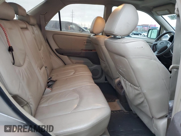 2000 Lexus RX 300 with VIN JT6HF10U6Y0138235, listed as a Copart auction lot 82230484 with 241,203 mi miles and Salvage Title. Bid and sale history available at carsss.com. Image 11.