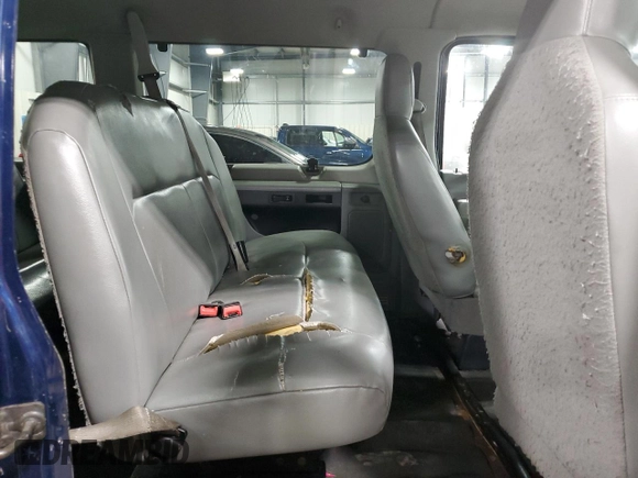 2009 Ford Econoline Passenger XL с VIN 1FMNE11L49DA50746, выставлен на аукционе Copart как лот 45168365 с пробегом 247 336 миль миль и Списание • Salvage title. История ставок и продаж доступна на DreamBid. Изображение 11.