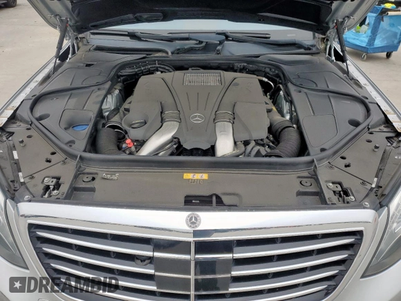 2014 Mercedes-Benz S 550 z VIN WDDUG8CB7EA042049, wystawiony jako Copart lot #59006275 z przebiegiem 92 548 mil mil oraz Czysty tytuł • Clean title. Historia ofert i sprzedaży dostępna na DreamBid. Obrazek 11.