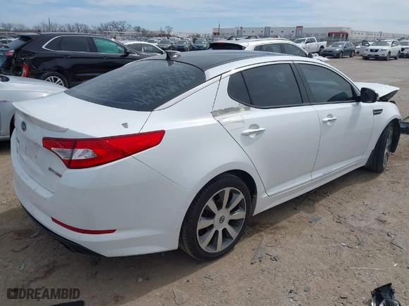 2012 Kia Optima SX with VIN 5XXGR4A60CG058689, listed as a IAAI auction lot 41774004 with 169,831 mi miles. Bid and sale history available at carsss.com. Image 4.