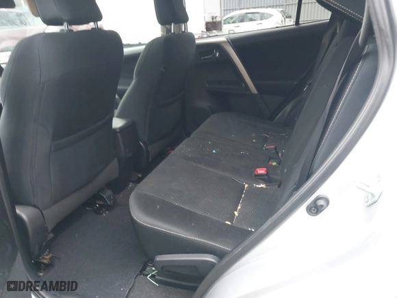 2015 Toyota RAV4 XLE with VIN 2T3RFREV9FW332635, listed as a IAAI auction lot 41899021 with 171,144 mi miles. Bid and sale history available at carsss.com. Image 8.