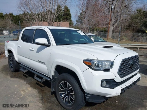 2020 Toyota Tacoma 4WD SR5 with VIN 3TMCZ5AN3LM309635, listed as a IAAI auction lot 41598363 with 99,080 mi miles. Bid and sale history available at carsss.com. Image 1.