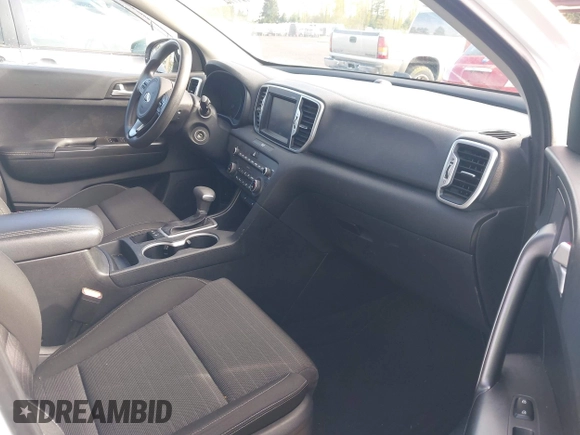 2017 Kia Sportage LX with VIN KNDPMCACXH7160726, listed as a IAAI auction lot 41974303 with 134,772 mi miles and . Bid and sale history available at DreamBid. Image 5.