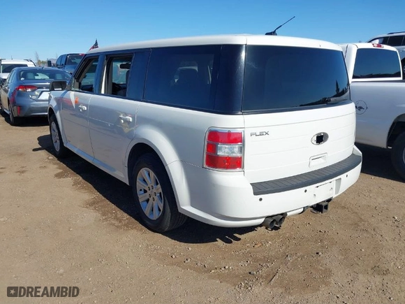 2011 Ford Flex SE with VIN 2FMGK5BC3BBD19905, listed as a IAAI auction lot 41319212 with 273,601 mi miles. Bid and sale history available at carsss.com. Image 3.