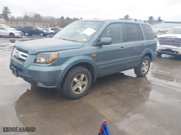 2008 Honda Pilot EX-L with VIN 5FNYF18788B005226, listed as a IAAI auction lot 41716321 with 285,622 mi miles. Bid and sale history available at carsss.com. Image 2.