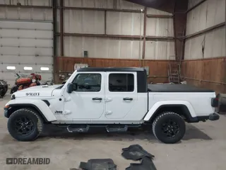 2021 Jeep Gladiator Texas Trail with VIN 1C6HJTAG3ML548261, listed as a IAAI auction lot 41791595 with 34,582 mi miles. Bid and sale history available at carsss.com. Image 14.