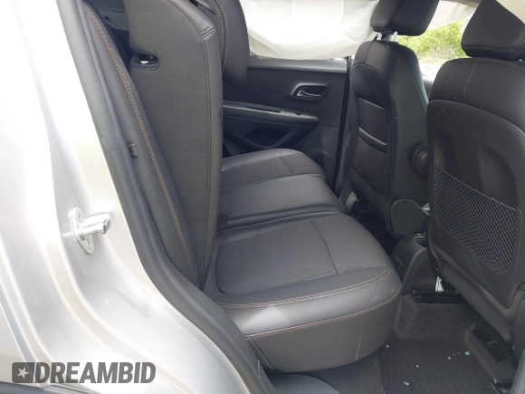 2021 Chevrolet Trax LT with VIN KL7CJPSM5MB364683, listed as a IAAI auction lot 42613395 with 48,047 mi miles and . Bid and sale history available at DreamBid. Image 8.