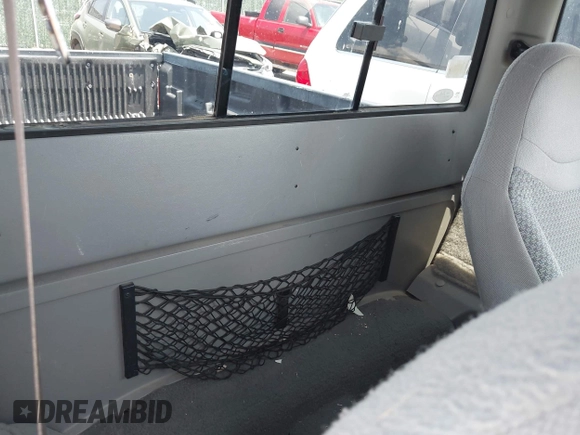 1999 Ford Ranger XL with VIN 1FTYR14C1XPB56553, listed as a IAAI auction lot 42695968 with 132,200 mi miles and . Bid and sale history available at DreamBid. Image 8.