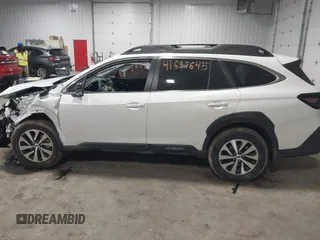 2025 Subaru Outback Premium with VIN 4S4BTACC6S3153118, listed as a IAAI auction lot 41697645 with 5,658 mi miles. Bid and sale history available at carsss.com. Image 14.
